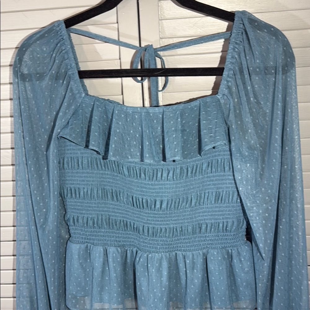 LC Lauren Conrad Blue Puff Sleeve Smocked Blouse - Picture 4 of 10